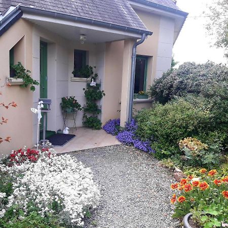 Chambre D'Hote Avec Piscine Couverte Coulaines Exterior foto