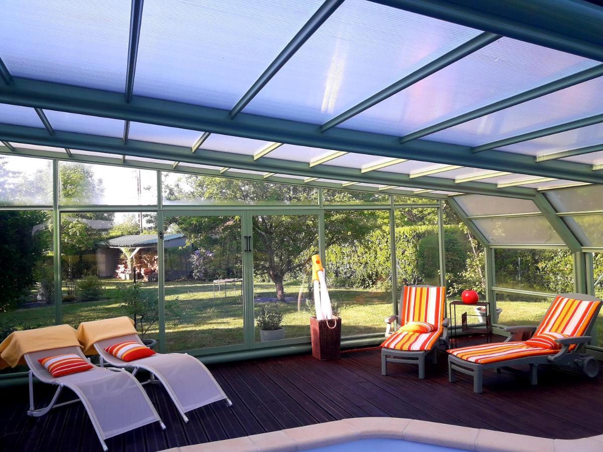 Chambre D'Hote Avec Piscine Couverte Coulaines Exterior foto